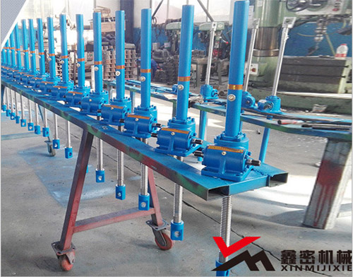 SWLϵ��΁݆�z�U�����C